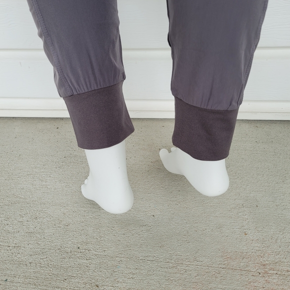 Casual / Active wear pants. - Picture 5 of 5